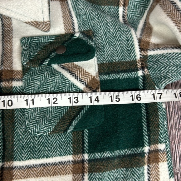 Girls Plaid Jacket- Size 10 - Picture 11 of 11